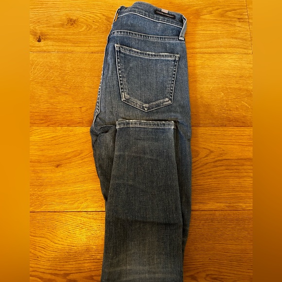 Citizens of Humanity high rise rocket crop. - Picture 3 of 4